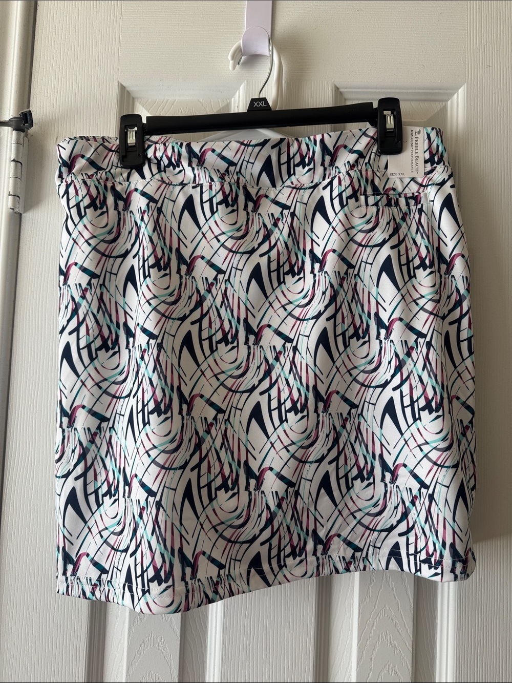 Pebble Beach White Mini Skort with Navy and Pink Abstract Swirl